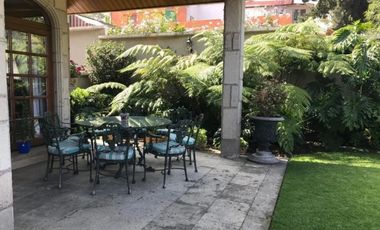 CASA EN VENTA EN BOSQUES DE LAS LOMAS