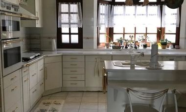 CASA EN VENTA EN BOSQUES DE LAS LOMAS