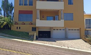 Renta de casa zona las Americas