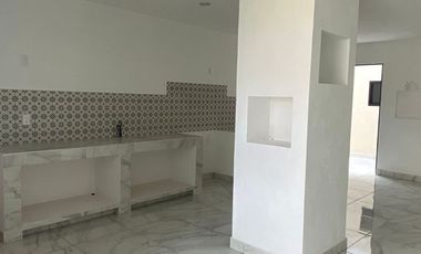 Venta d casa con mini departamento