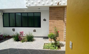 Venta d casa con mini departamento