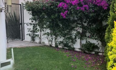 LOMAS  COUNTRY RENTA CASA DOBLE SEGURIDAD