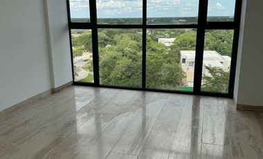 PENTHOUSE EN VENTA CON VISTA AL CAMPO DE GOLF, YUCATAN COUNTRY CLUB