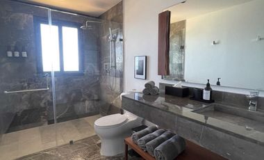 VENTA VILLA FRENTE AL MAR RIVIERA MAYA,
