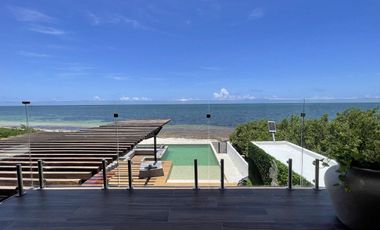 VENTA VILLA FRENTE AL MAR RIVIERA MAYA,