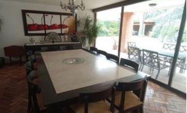 CASA EN VENTA EN JARDINES DEL PEDREGAL