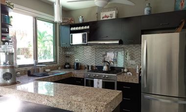 VENTA CASA, EN PLAYA DEL CARMEN, QUINTANA ROO.