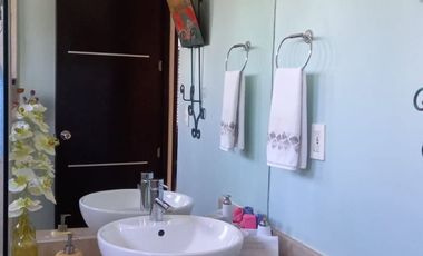 VENTA CASA, EN PLAYA DEL CARMEN, QUINTANA ROO.