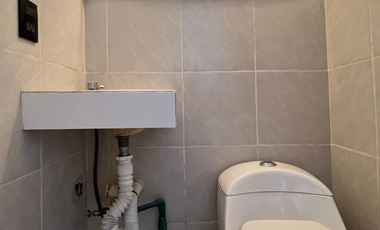 RENTA DE LOCAL A PIE DE CALLE EN COLONIA SAN JERONIMO LIDICE