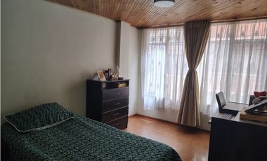 SE VENDE CASA  B/ VALLADOLID - MONTERREY - JOR2