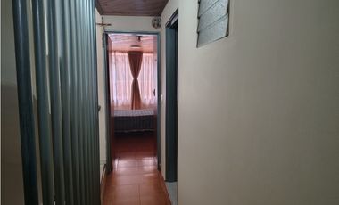 SE VENDE CASA  B/ VALLADOLID - MONTERREY - JOR2