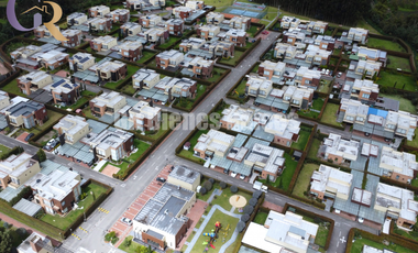 Renta o Venta Casa en Cota Cundinamarca