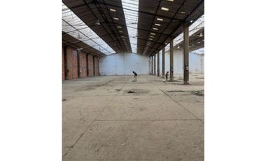 BODEGA EN ARRIENDO, CAZUCA