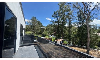 Casa finca en construcción para la venta en la ceja LDC