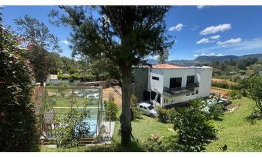 Casa finca en construcción para la venta en la ceja LDC