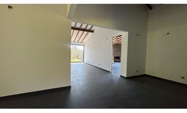 Casa finca en construcción para la venta en la ceja LDC