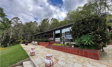 Casa Amoblada en Arriendo en El Retiro Sector Fizebad