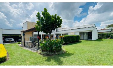 Casa campestre en venta en condominio cerrado - Rozo Palmira Valle