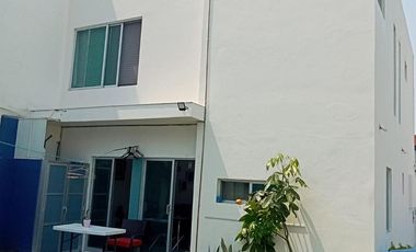 Casa en  venta en fraccionamiento Aiyana Residencial, Santa Fe Xochitepec Morelos