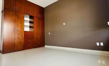 Casa en  venta en Fracc. Residencial Corinto, Burgos Bugambilias