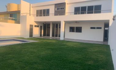 Casa en  Fraccionamiento Corinto, burgos bugambilias