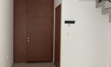 CASA CON ALBERCA Y PANELES EN VENTA EN PUNTA TIBURON