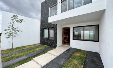Casa en PREVENTA en Fracc Villas del Pedregal en Lagos de Moreno Jalisco