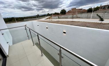 Casa en PREVENTA en Fracc Villas del Pedregal en Lagos de Moreno Jalisco