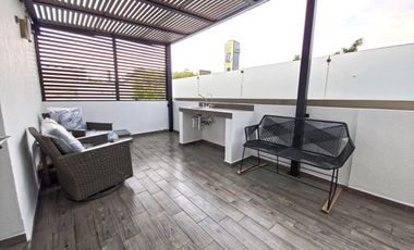 PRECIOSA TOWNHOUSE EN VENTA EN SAN PEDRO DE LOS PINOS