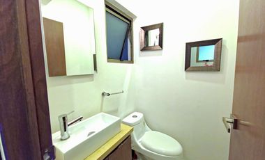 PRECIOSA TOWNHOUSE EN VENTA EN SAN PEDRO DE LOS PINOS