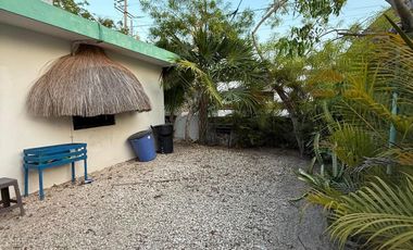 Propiedad de 5 departamentos, en venta, San Crisanto