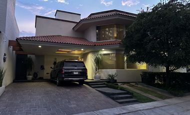 Casa en venta Royal Country