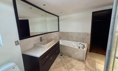 Casa en Renta en Bosque Real Fraccionamiento Loma Real (m2c400)