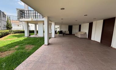 Casa en Renta en Bosque Real Fraccionamiento Loma Real (m2c400)