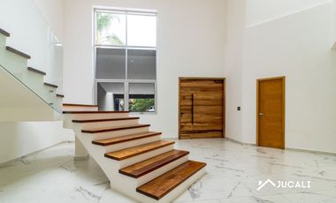 Casa en Venta en El Palomar Primera Sección, Tlajomulco de Zuñiga, Jalisco