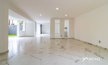 Casa en Venta en El Palomar Primera Sección, Tlajomulco de Zuñiga, Jalisco