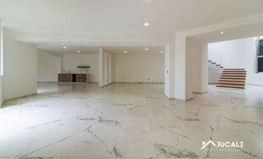 Casa en Venta en El Palomar Primera Sección, Tlajomulco de Zuñiga, Jalisco