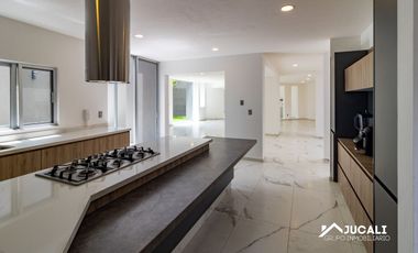 Casa en Venta en El Palomar Primera Sección, Tlajomulco de Zuñiga, Jalisco