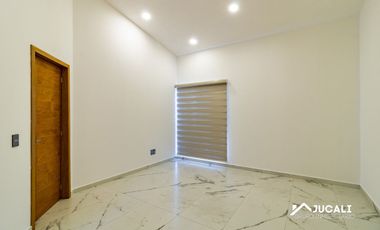 Casa en Venta en El Palomar Primera Sección, Tlajomulco de Zuñiga, Jalisco