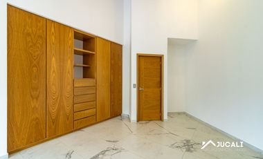 Casa en Venta en El Palomar Primera Sección, Tlajomulco de Zuñiga, Jalisco
