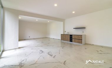 Casa en Venta en El Palomar Primera Sección, Tlajomulco de Zuñiga, Jalisco