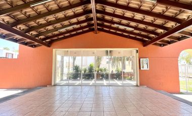 Casa en venta dentro de Coto Abeto, Fraccionamiento Los Olivos, Tlaquepaque, Jal