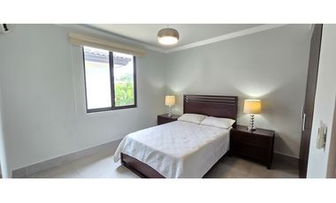 Se Vende Casa en River Valley con LOTE EXTRA y privilegiada Ubicación