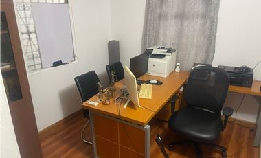 LA CABIMA / URB ALTOS DE LA CALZADA / 225M / 3 HABITACION / TERRAZA