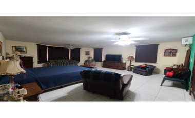 VILLA DE LAS FUENTES / 4 HABITACIONES / 521M / 2 NIVELES / TERRAZA