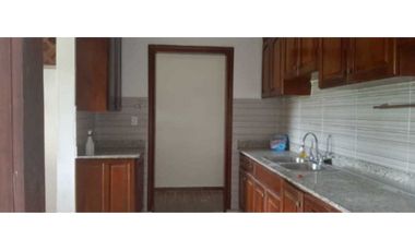 VENDO CASA EN LA CHORRERA ALTOS DEL CAMPO 3R