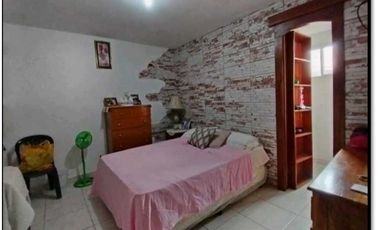 VENDO CASA EN LA CHORRERA ALTOS DEL CAMPO 3R