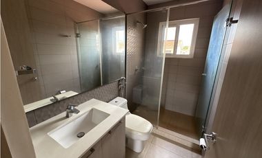 CASA EN VENTA -RESERVAS DE VERSALLES - REMATE BANCARIO