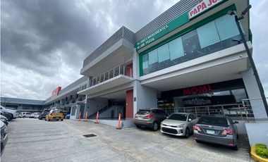 LOCAL / CENTENNIAL PLAZA / 60M / PISO 2 / FRENTE A MCDONALDS JC