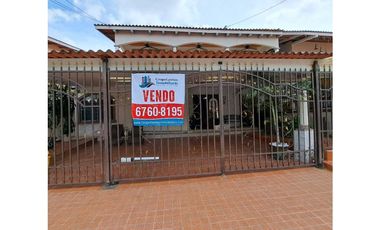ALQUILER AMPLIA CASA SAN ANTONIO RESIDENCIAL QUINTAS DE VILLA FLOR VV